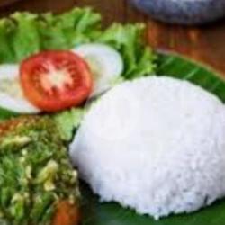 Ayam Penyet Nasi Cabe Ijo Spesial Dada