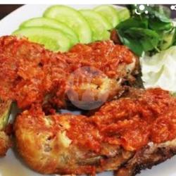 Ayam Penyet Sambal Merah  Bumbu Hitam