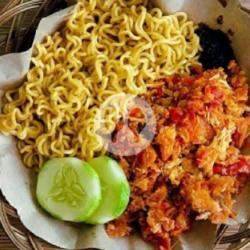 Paket 2 Ayam   Mie Geprek Hot