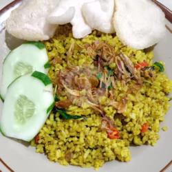 Nasi Goreng Kari Bakso