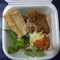 Bebek Bumbu Hitam