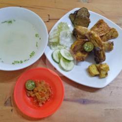Ayam   Sambal Pedas Lvl Judes