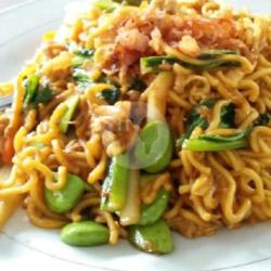 Mie Goreng  Petai