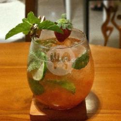 Strawberry Mojito