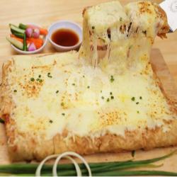 Martabak Telur Ayam Daging Sapi Mozzarella