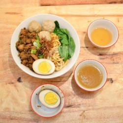Mie Ayam Bakso Kuah Kaldu