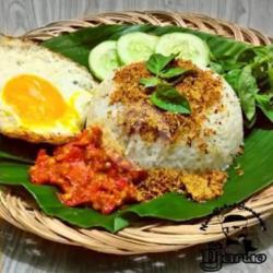 Nasi Uduk Telur Ceplok