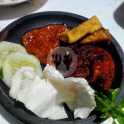 Paket Lalapan Ayam Bakar