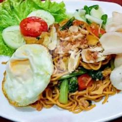 Bakmi Goreng Pedas Spesial