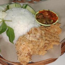 Lalapan Ayam Krispy   Nasi