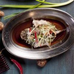 Steamed Fish With Soya Sauce Large