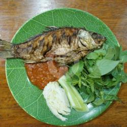 Pecel Ikan Mas