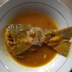 Nasi Gulai Tempoyak Patin