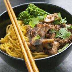 Mie Daging Sapi (tanpa Ayam) Foam