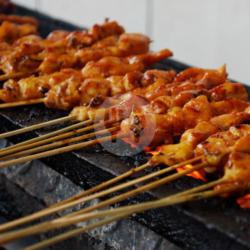 Sate Kikil Sapi