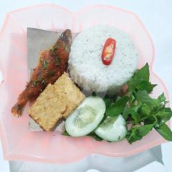 Murah Beli 2 Gratis 1 Nasi Sambel Pindang