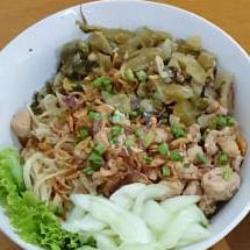 Mie Ayam Sayur Asin