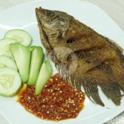 Gurame Goreng Sambal Goang