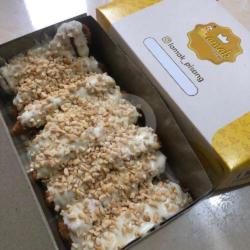 Lapis Crispy Vanilla Kacang