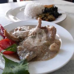 Nasi Ayam Gulai Kurma