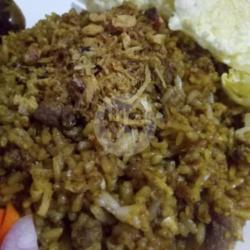 Nasi Goreng Kebuli Ayam Suwir