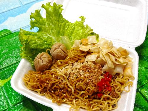 Mie Slebew Surabaya (Mie Pedas Jebew), Tegalsari, Kedungdoro,