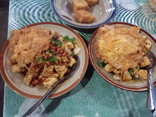 Tahu Kupat & Mie Ayam Pak Har Manahan