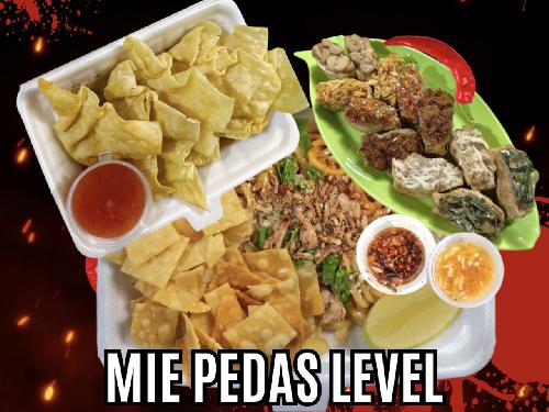 Mie Pedas Level