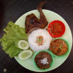 Paket Gudeg Ayam Bakar