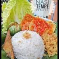 Tempe Penyetan