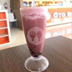 Milkshake Red Velvet