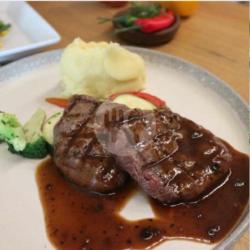 Pepper Steak Lokal