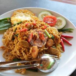 Mie Goreng Ayam   Bakso   Telur