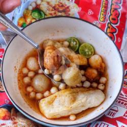 Baso Aci Kuah Tomyam