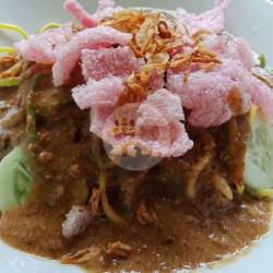 Lontong Pecal