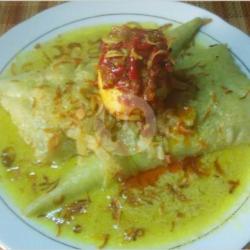 Lontong Sayur  Telor Itik   Serondeng