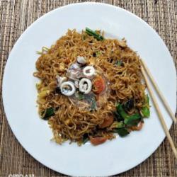 Mie Goreng Cumi Rempah