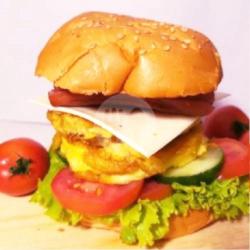 Burger Ayam   Sosis   Telur   Keju Lembar