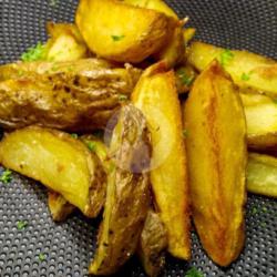 Irisan Kentang / Potato Wedges