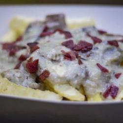 French Fries With Cream Mushroom