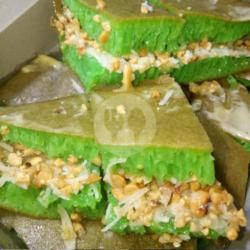 Special Pandan Keju Kacang Susu