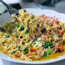 Mie Nyemek Kuah