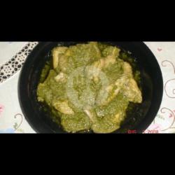 Gulai Ayam Koto Gadang