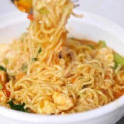 Indomie Rebus( Kuah ) Tanpa Telor