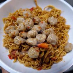 Mie Goreng Instan Siomay (bumbu Kacang)