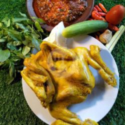 Ayam Kampung Ungkep