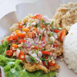 Ayam Dada Sambal Matah   Nasi