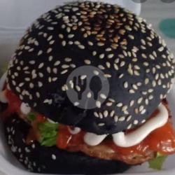 Burger Black Beef Keju