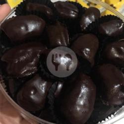 Kurma Kacang Coklat Ukuran Toples 500gr