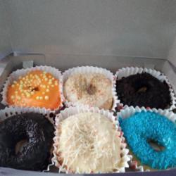 Donat Box